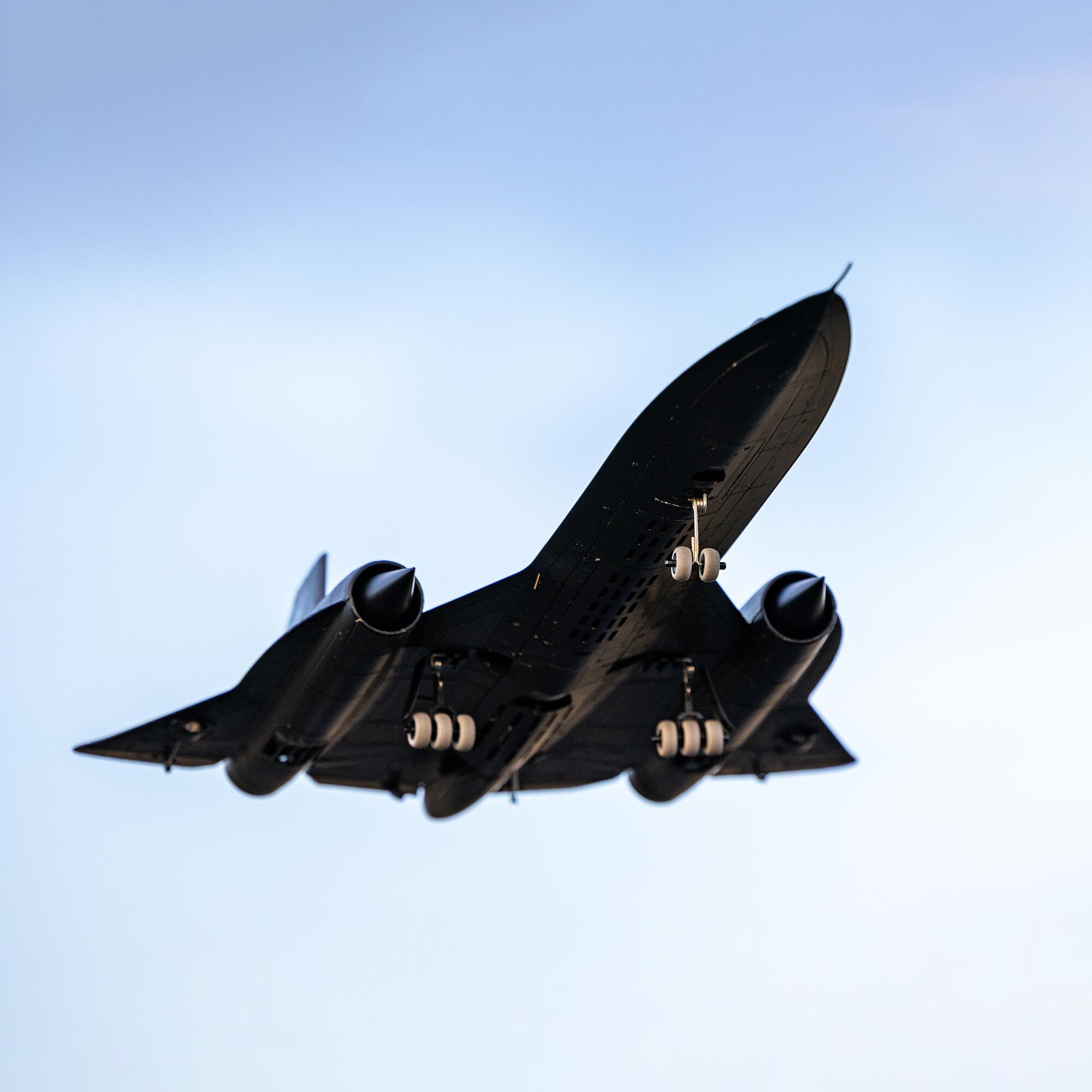 SR 71 Blackbird Twin 40mm EDF BNF Basic with AS3X and SAFE Select