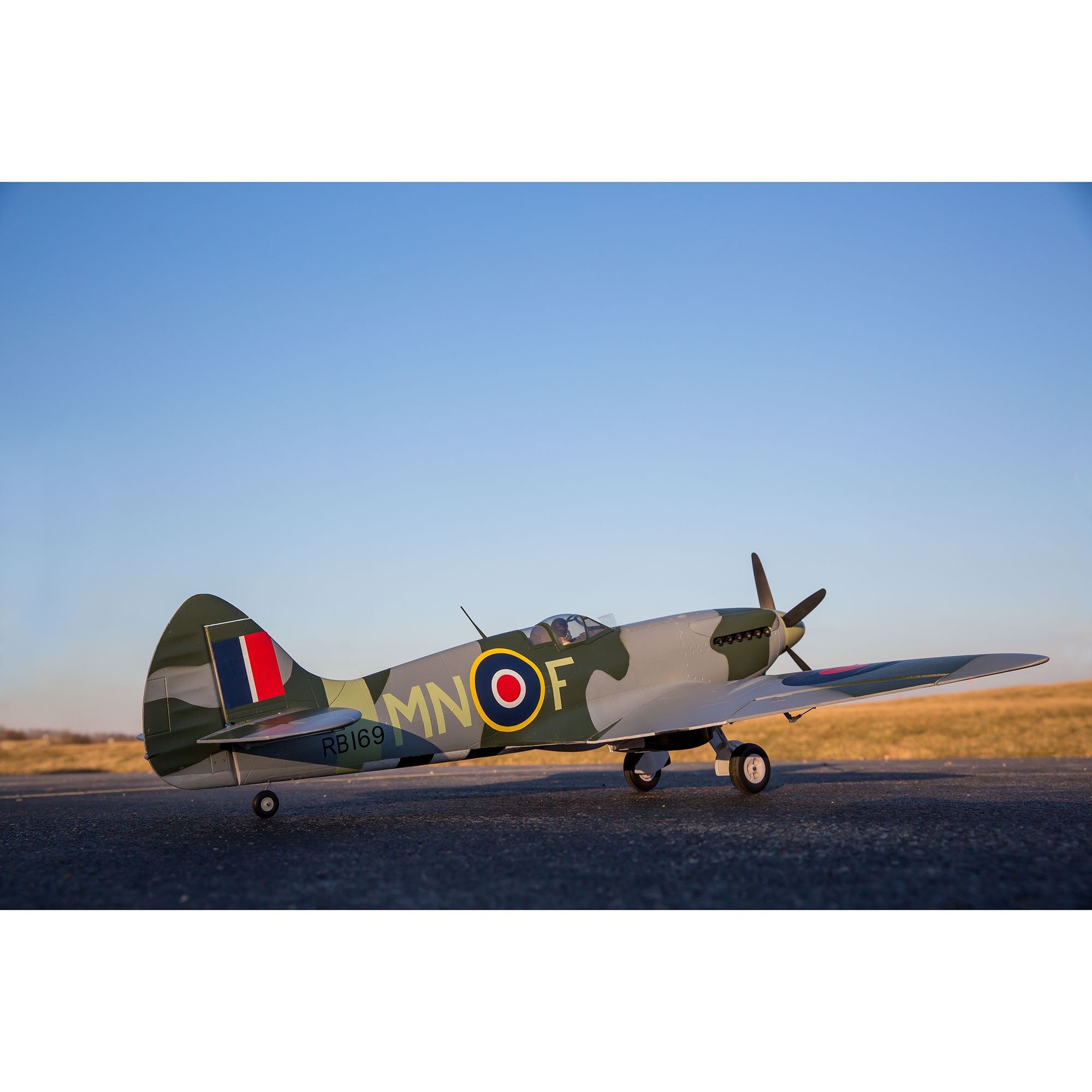 E flite spitfire 1.2 deals