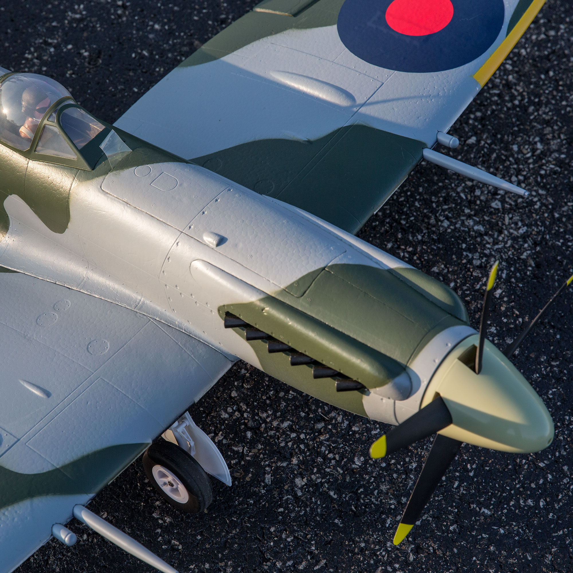 E flite clearance spitfire 1.2