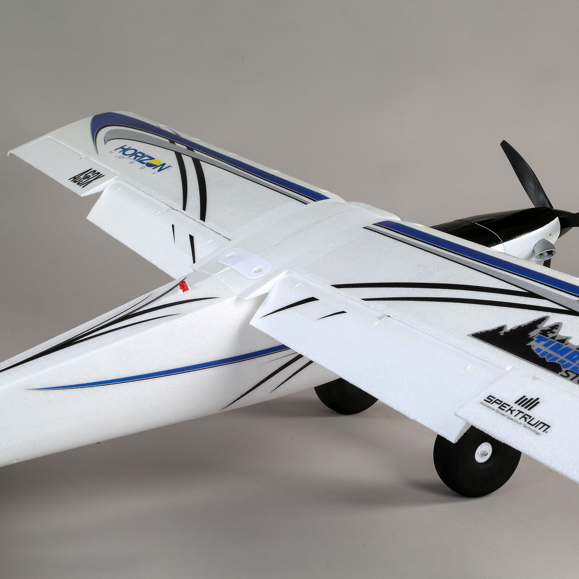 E flite Turbo Timber 1.5m BNF Basic with AS3X and SAFE Select