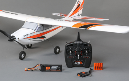E flite Apprentice STS 1.5m RTF Smart Trainer with SAFE e Flite